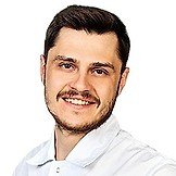 Врач Борчанинов Максим Олегович