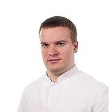 Врач Яриновский Артем Владимирович