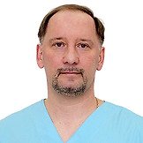 Врач Кодинцев Вячеслав Александрович