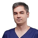 Врач Крылатов Антон Сергеевич