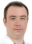 Врач Лавринов Семен Алексеевич