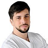 Врач Пинелис Максим Леонидович