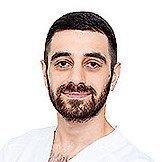 Врач Салаватов Камиль Исаевич