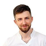 Врач Шамселов Артур Ирекович