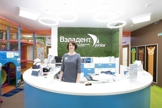 Вэладент Джуниор на Коммуны